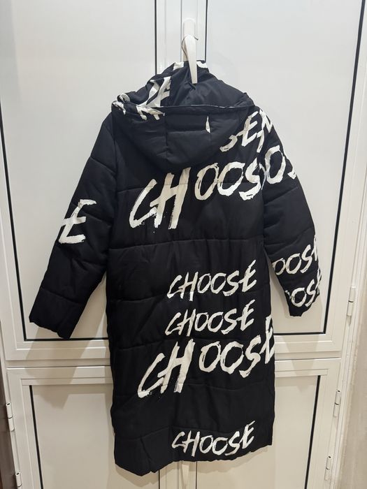 Дамско дълго яке.