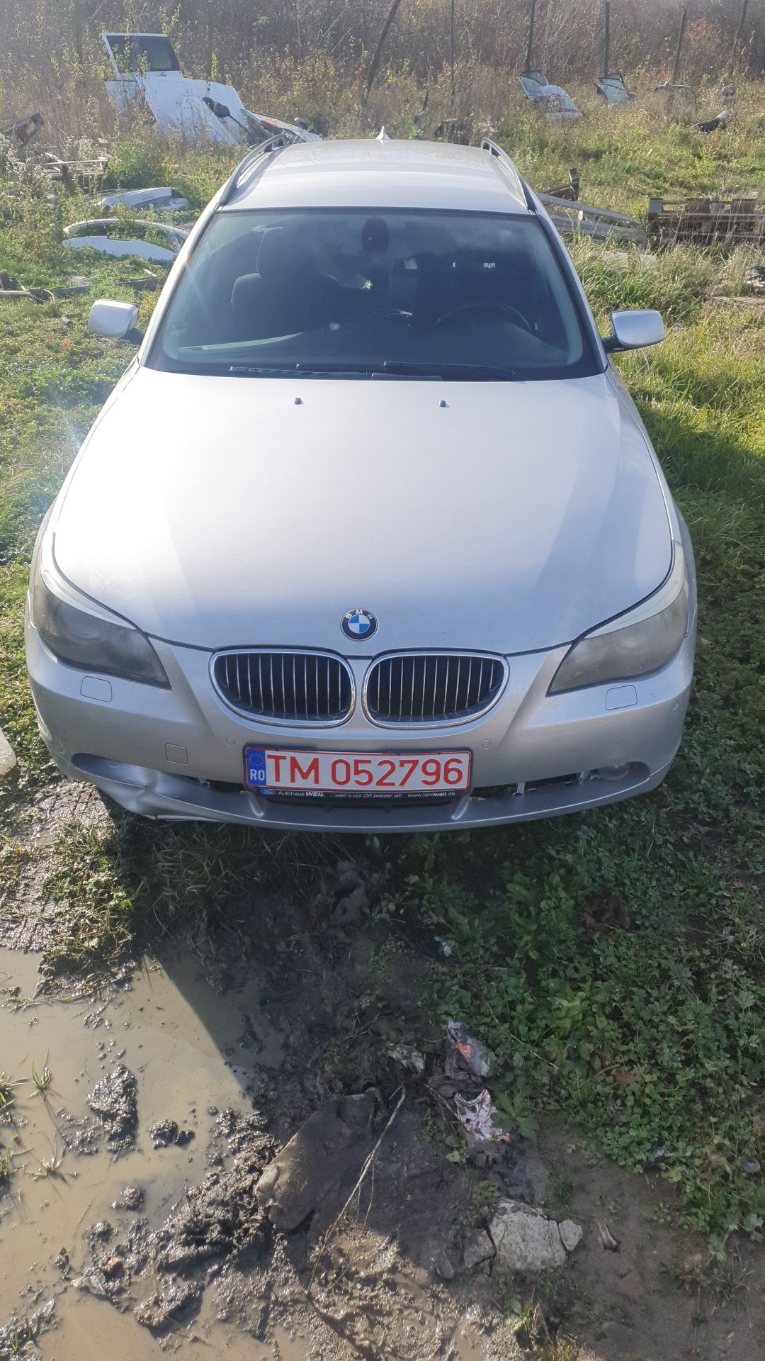 Dezmembrez e61 e60 3.0d 2.5d 2.2i 2005