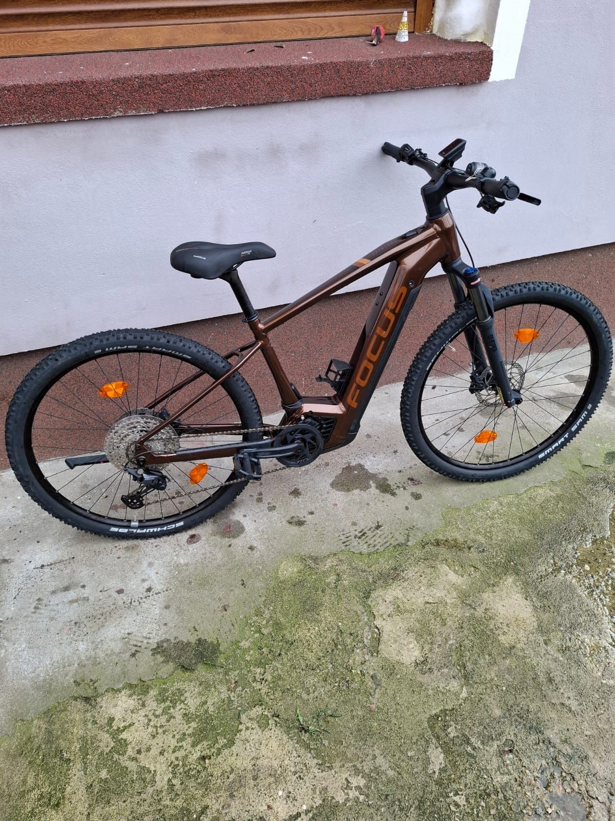 Focus Aventura 2 E Bike Mokka Brown