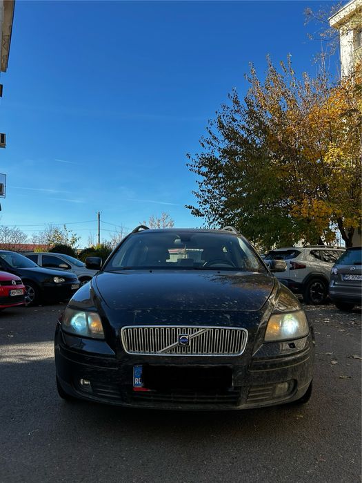 Vând Volvo V50 2.0D