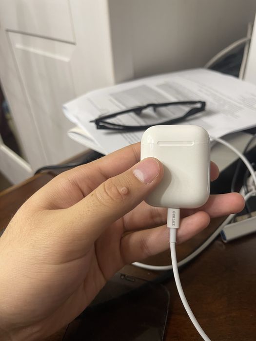 Рабочий чехол от Airpods 2