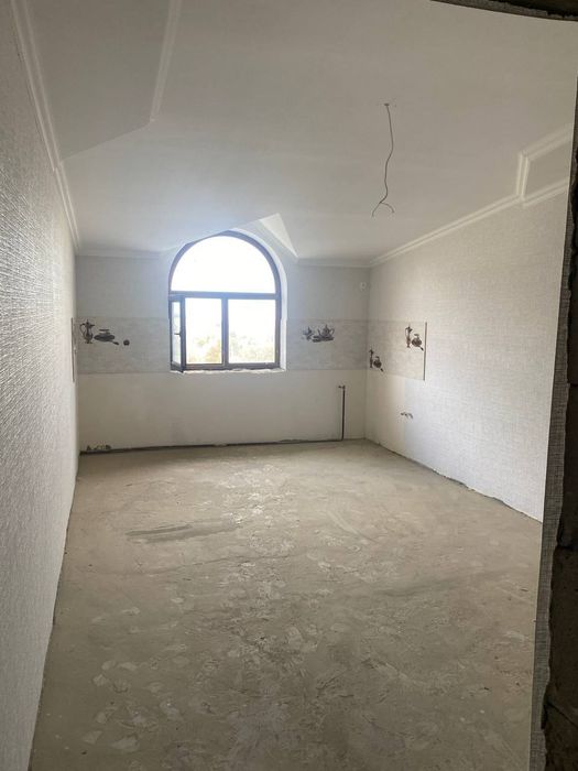 Срочно продаётся 2х-комнатная квартира в мансарде