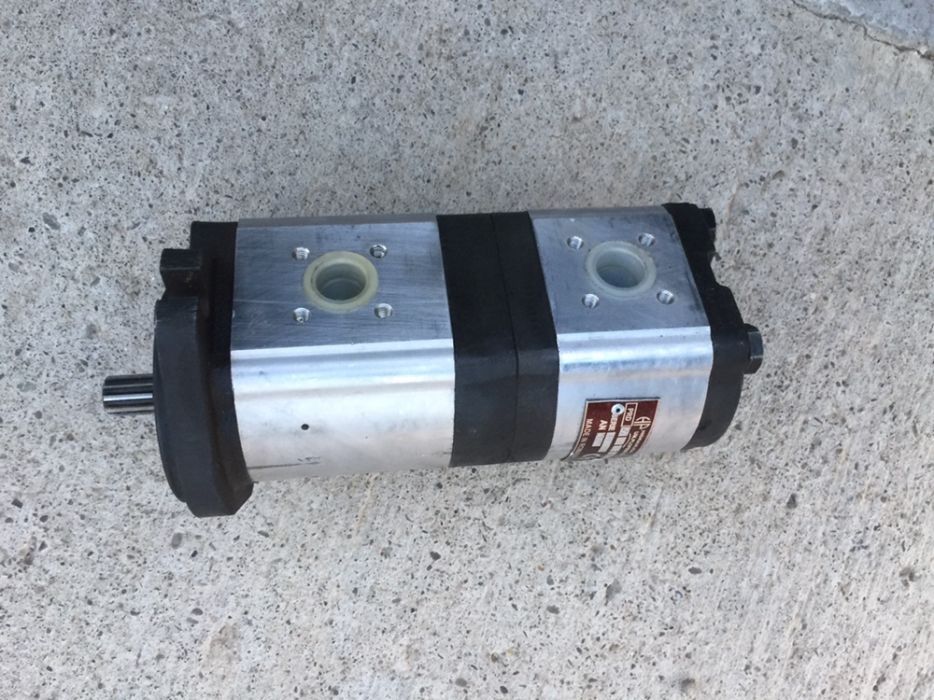 Pompe hidraulice ,cu rotire stinga fend,new Hollander,Massey ferguson