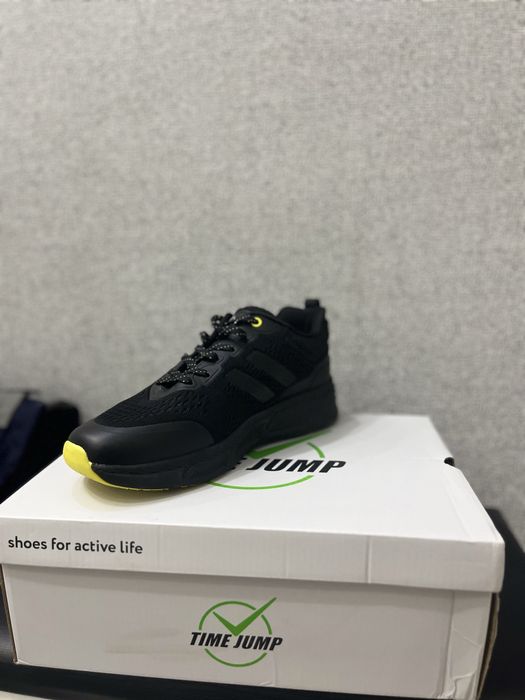 Новый кросс TimeJump черный