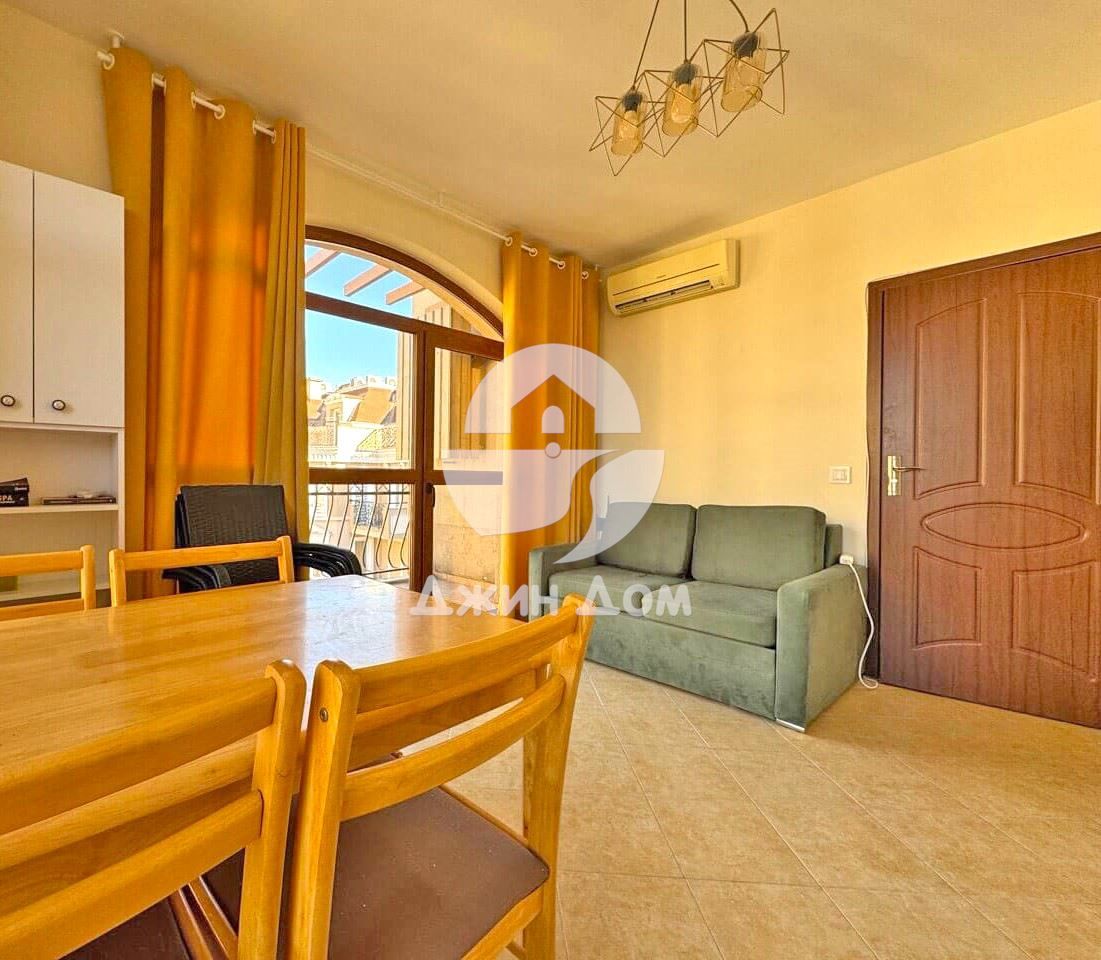 Продава се Двустаен апартамент в к.к. Слънчев бряг - 47 кв.м за 1809 €/кв.м - Снимка #2