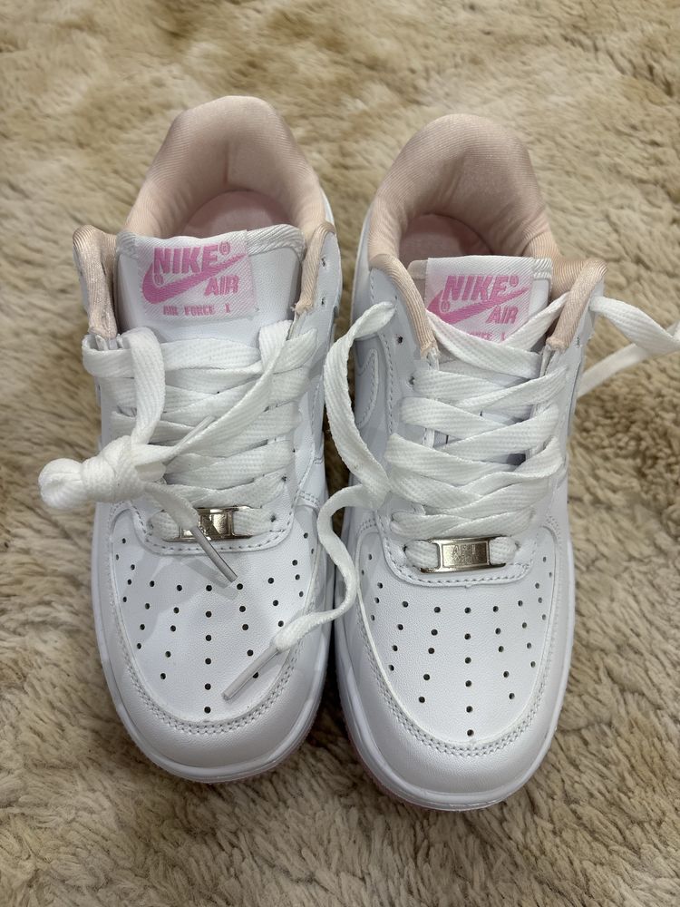 Pantofi Nike 36 air max alb roz noi new nepurtati