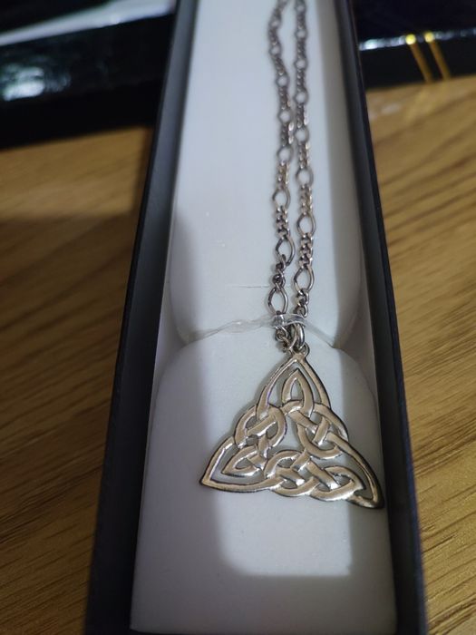 Pandantiv unisex din argint – Model Nod Celtic