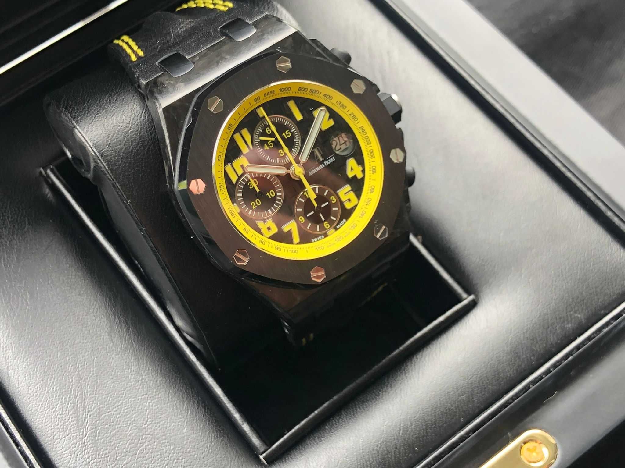 Audemars Piguet Royal Oak Offshore Bumble Bee Forged Carbon Fiber-100%