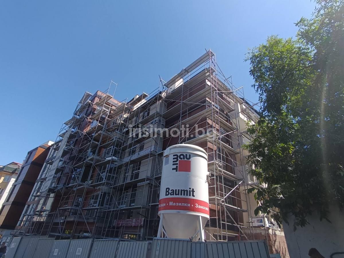 Продава се Магазин в София, Овча купел - 236 кв.м за 1302 €/кв.м - Снимка #1