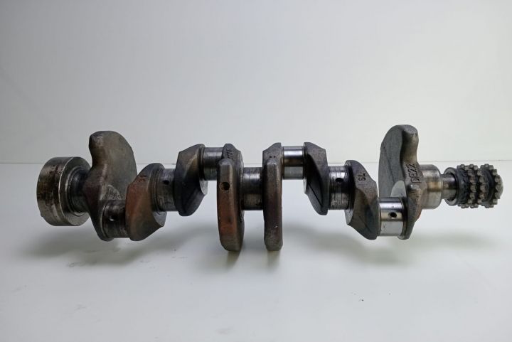 Arbore cotit vibrochen  R61100 Mercedes-Benz Sprinter prima generatie