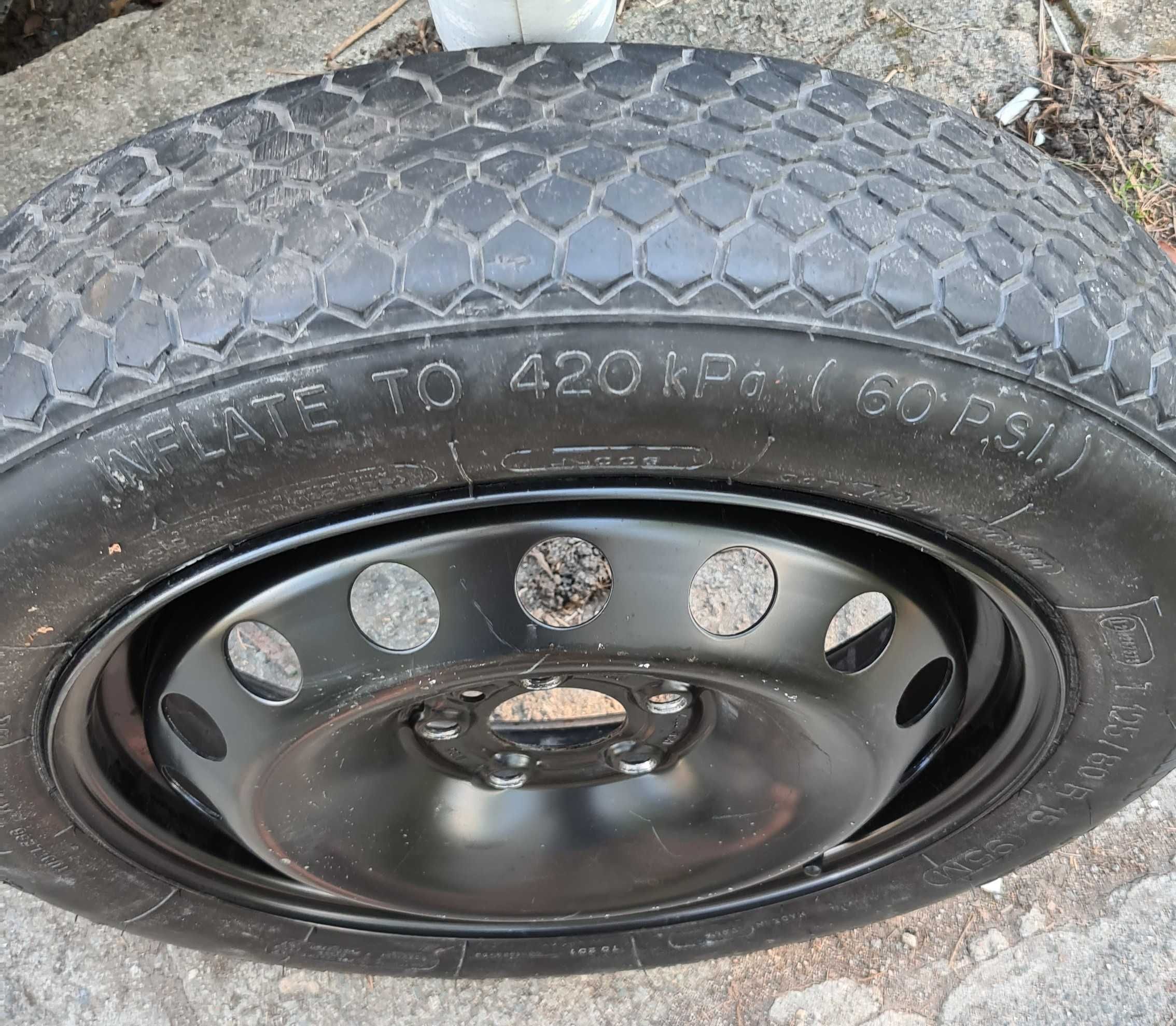 Продавам резервна гума "патерица" Michelin, 5х98