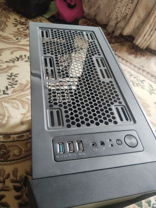 Корпус для компьютера