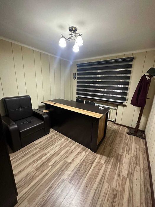 Сдается в аренду нежилое 1 линия 80 кв Буюк Ипак Йули