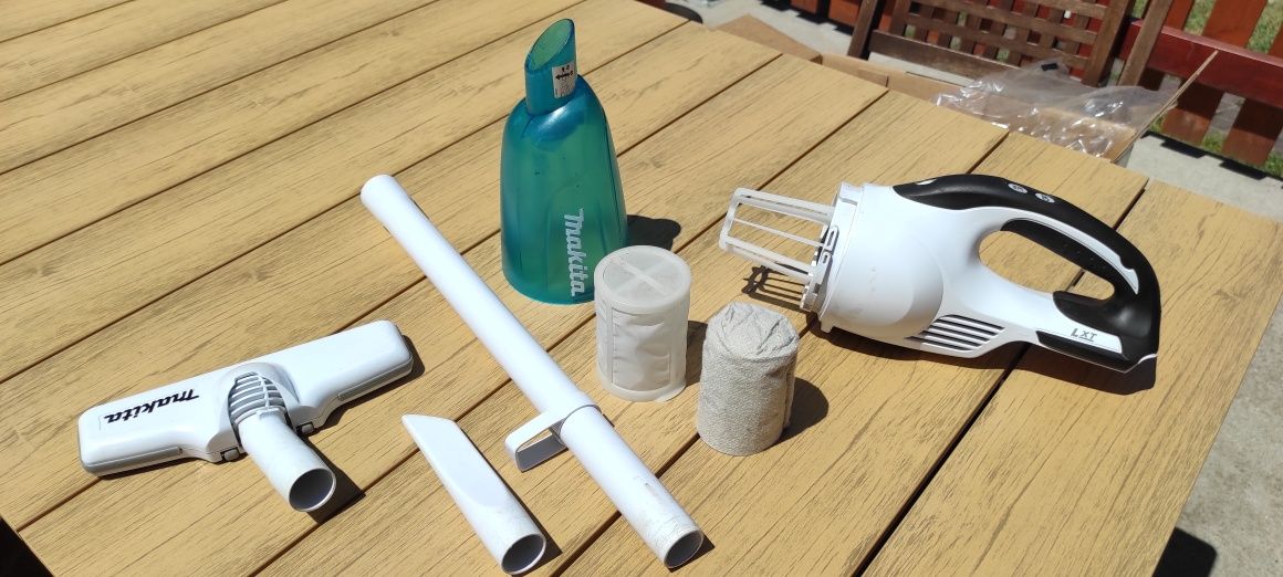 Vand aspirator Makita in stare buna