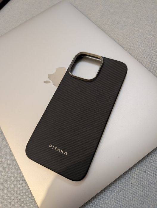 Husa Pitaka iPhone 16 pro max / Husa Nomad