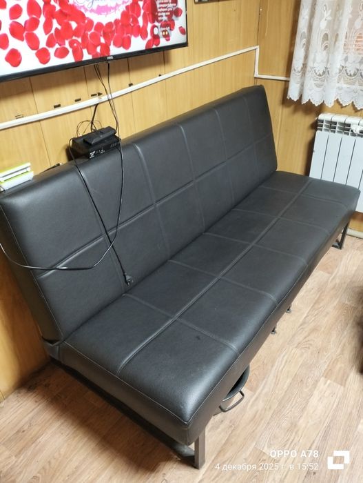 Офисный диван в отличном состоянии — 65 000 тг