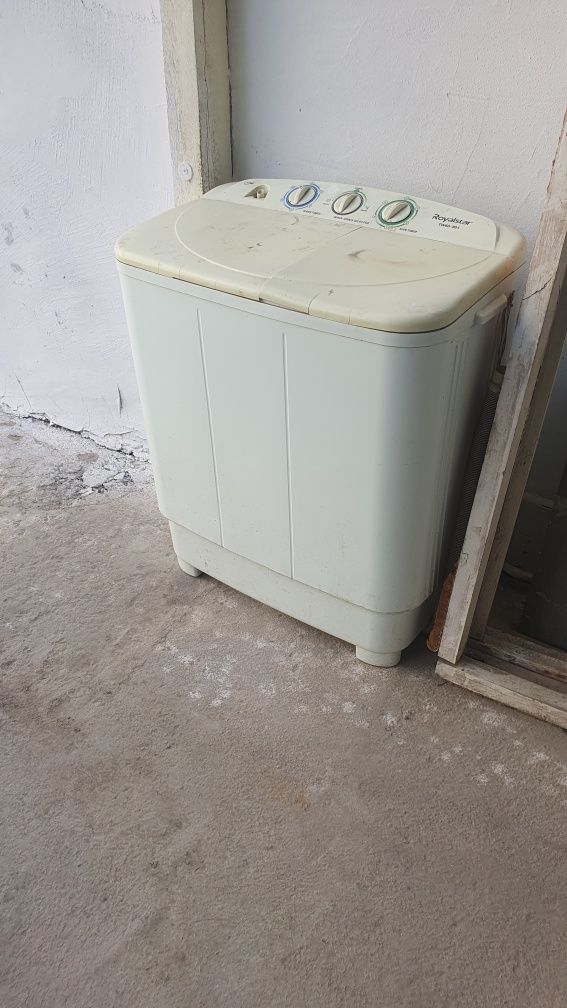 Продам б/у вещи двери, окна рамки