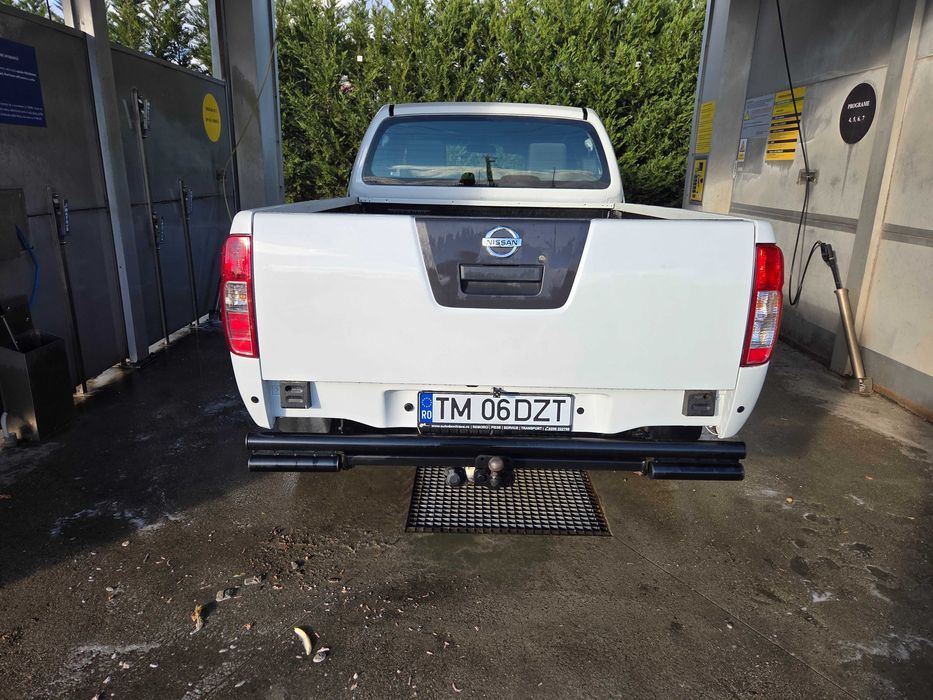 Vand Nissan Navara Okura