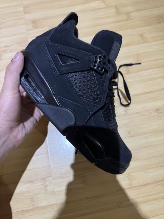 Jordan 4 Black cat