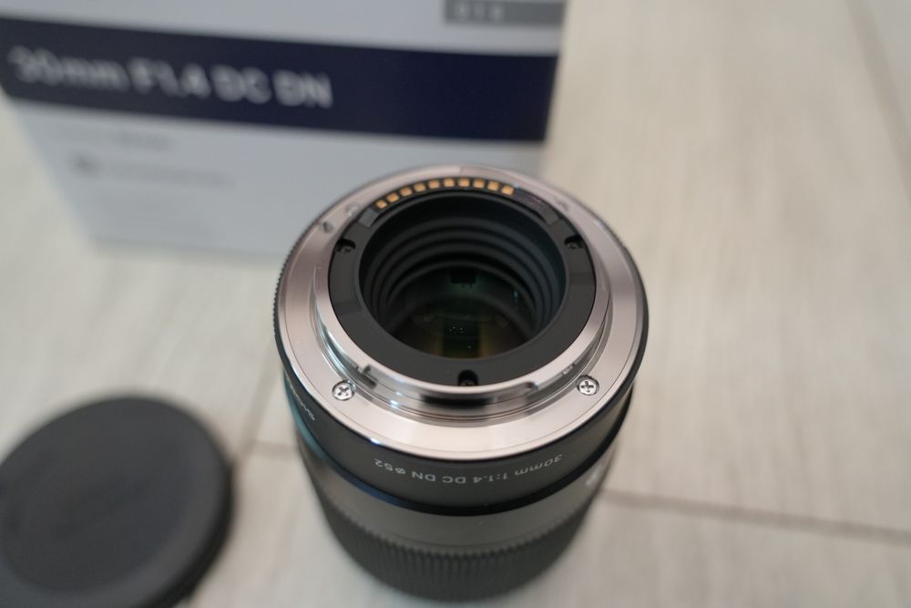Sigma 30mm F1.4 prindere Sony E, ca nou