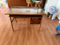 Birou tip "Pionier" vintage anii ’70 – 110 × 60 × 75 cm, 2 sertare