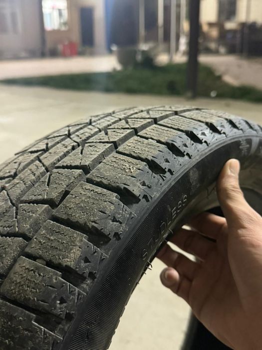 Продается зимние шины