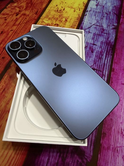 iPhone 15 Pro Max Blue Titanium
