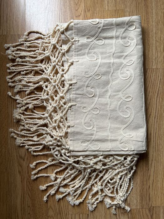 Ленена покривка за маса