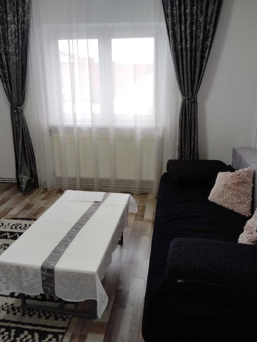 Inchirezi garsoniera,Sibiu,strand