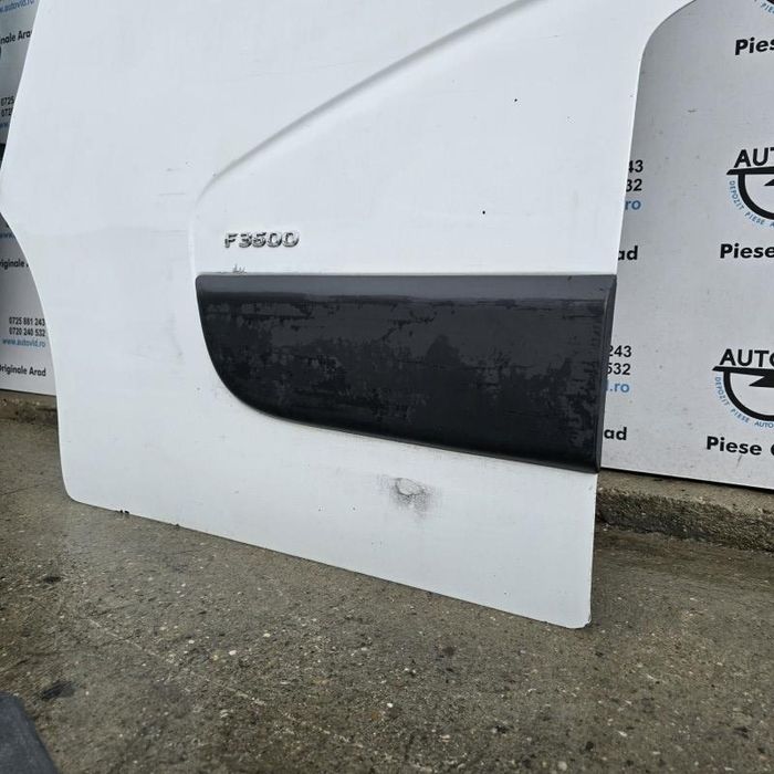 Portiera usa stanga fata Nissan NV400