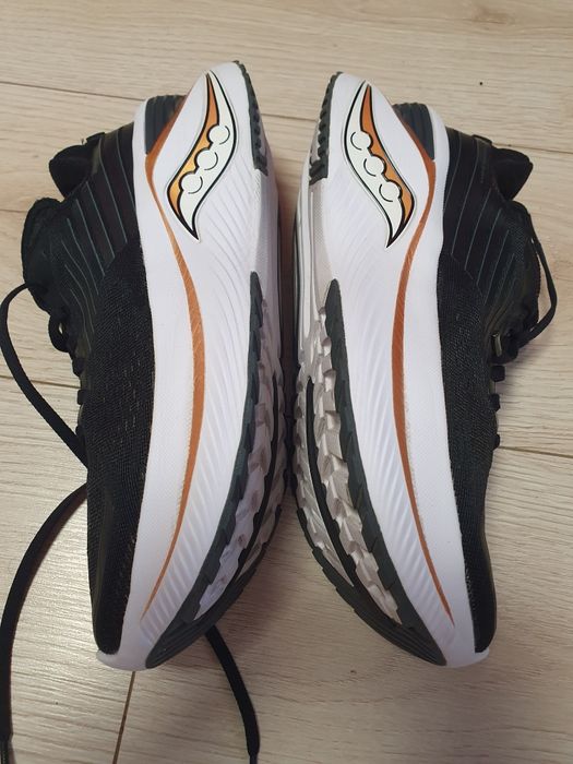 Saucony оригинални