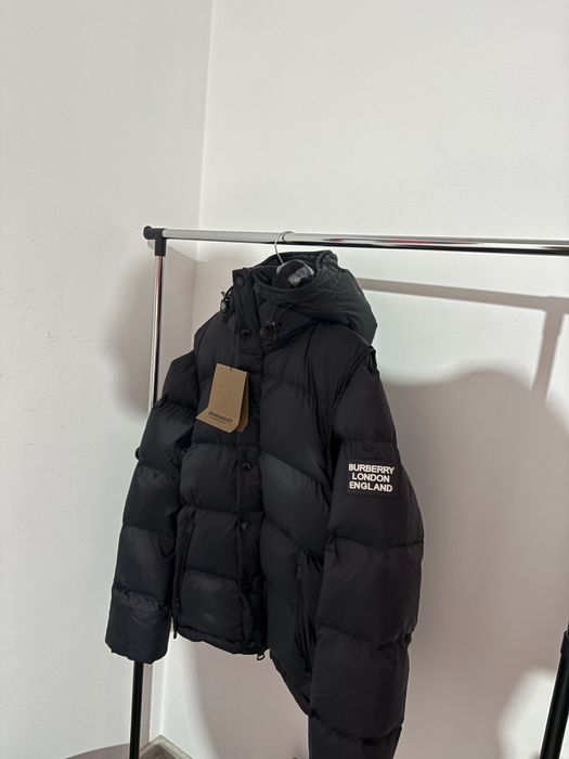 Vand geaca Burberry (Calitate superioara)