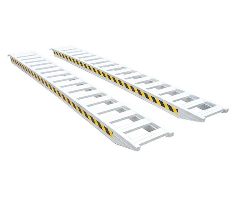 Set rampe aluminiu 4.5 tone pentru incarcare/descarcare 400x45x14.2cm