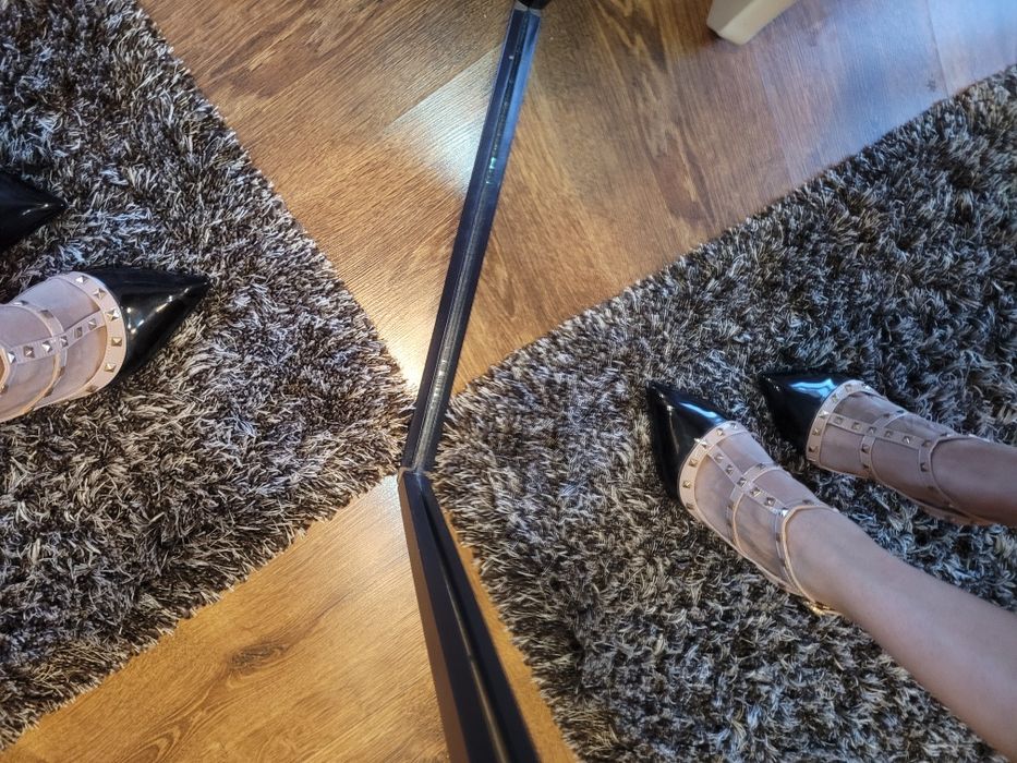 Pantofi stiletto ținte