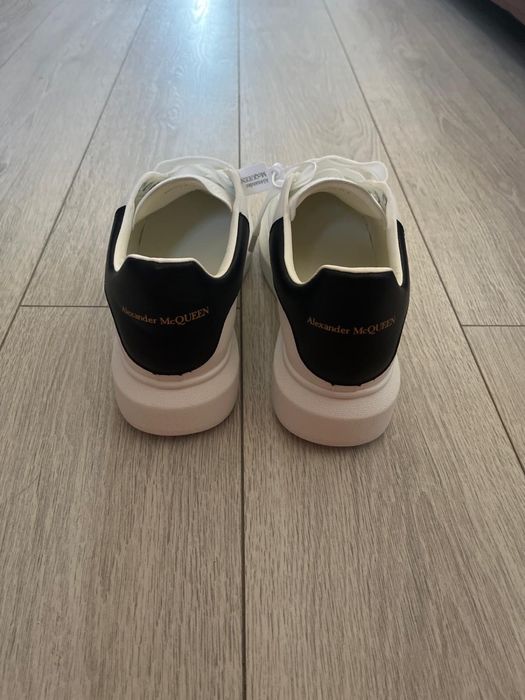 Alexander McQueen rep