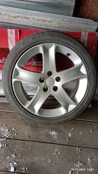 Продам диски в сборе 215/45 R17.