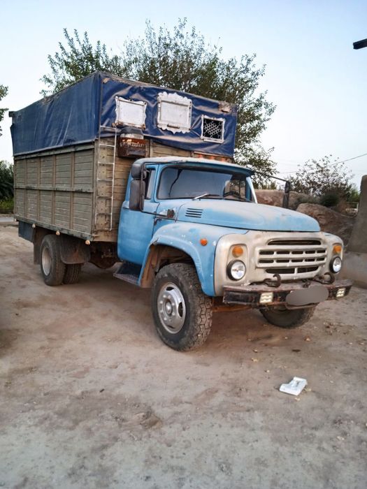 Zil 130 sotiladi