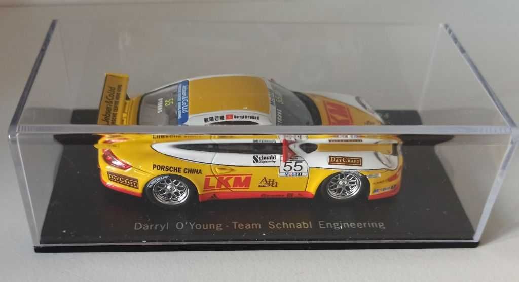Macheta Porsche 911 GT3 Cup (997) Supercup 2007 - Spark 1/43 noua