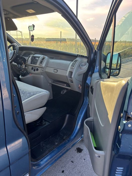 Renault Trafic facelift 8+1