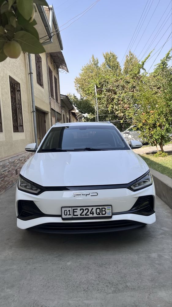 BYD E2 Oq FULL 2024
