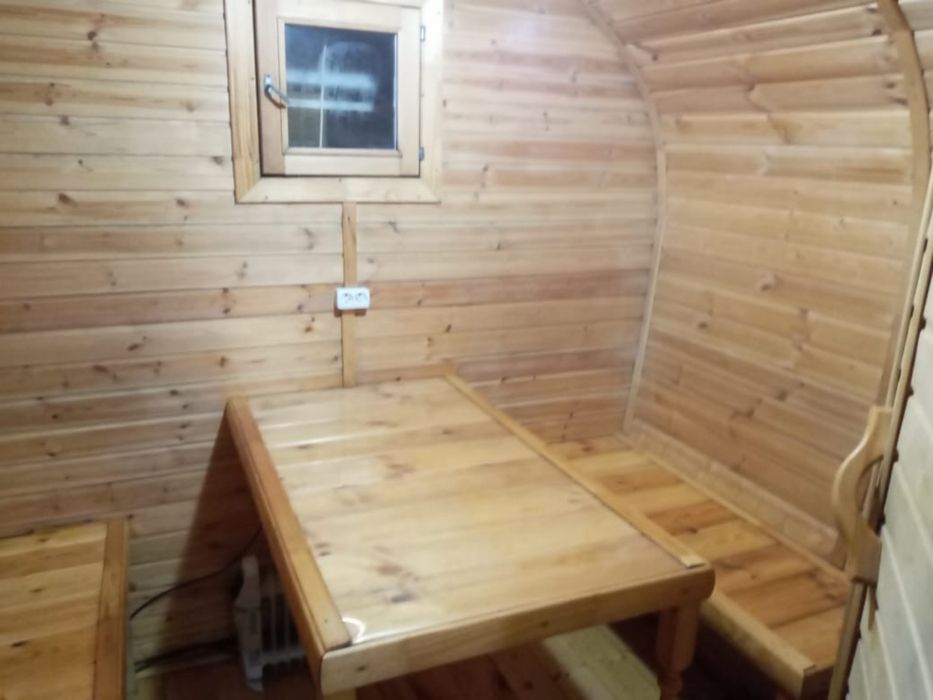 Продается  баня "Каравелла" размером 6x2.4 метра.