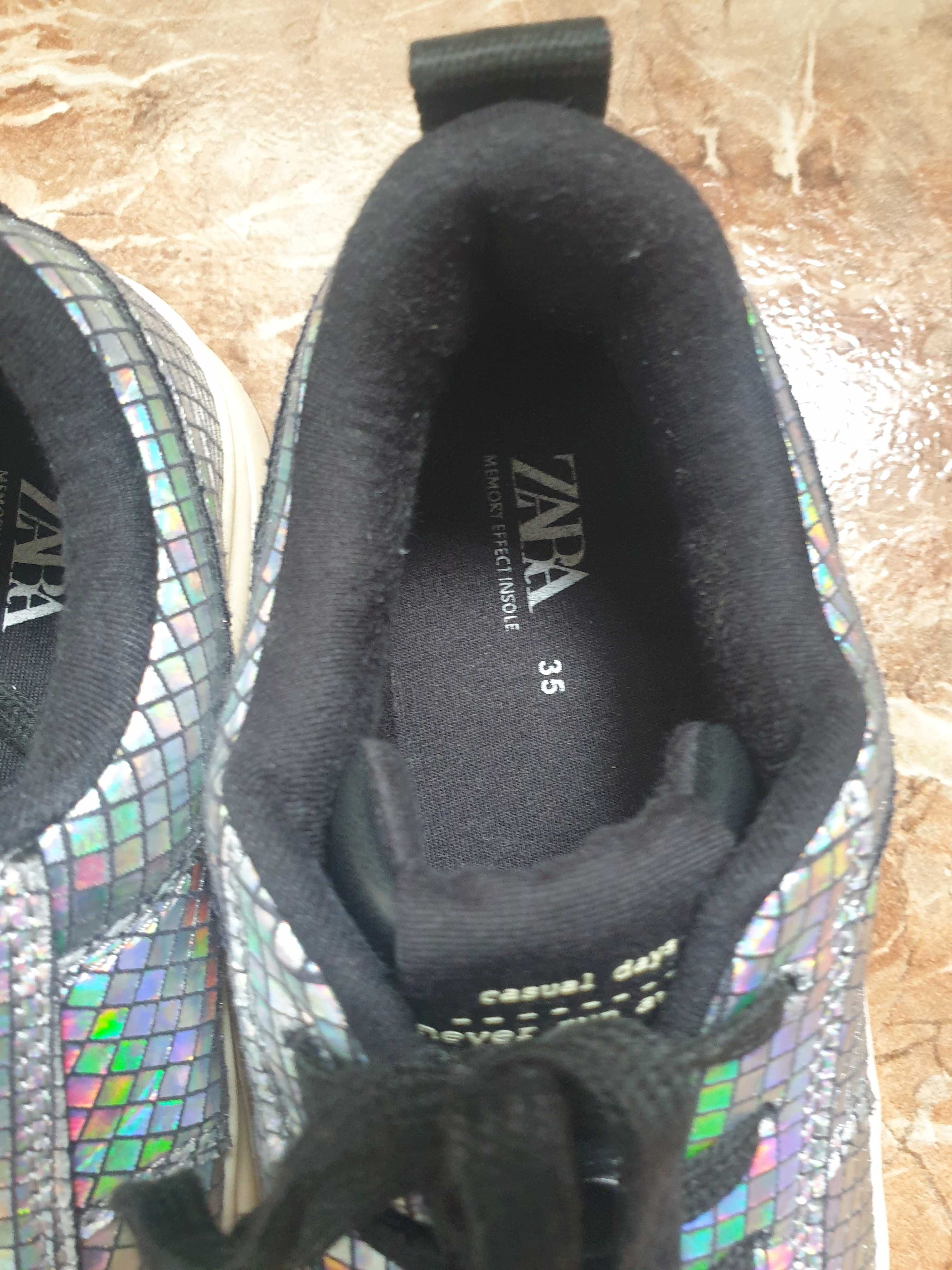 Adidasi Fila marimea 35,Zara