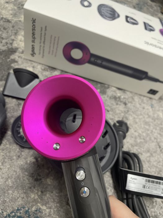 Uscator Dyson Supersonic HD08 Pink