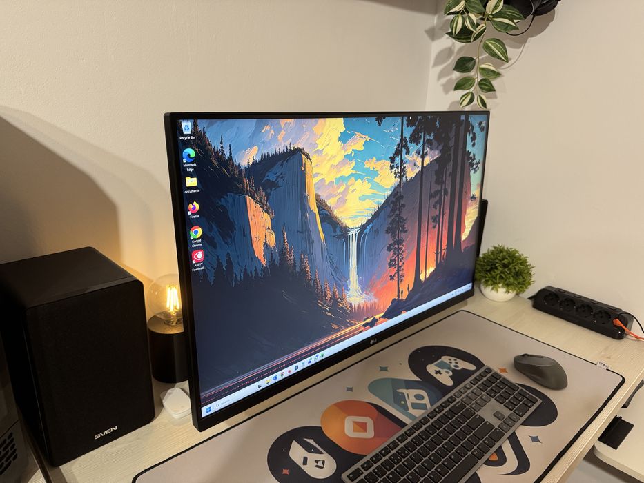 Monitor LG UltraFine 32 inch 4K USB-C, Ergo Stand, garantie