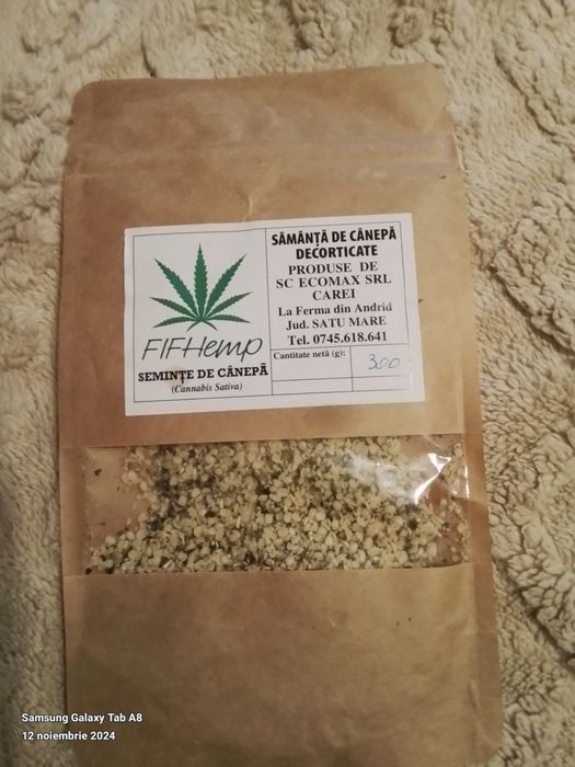 Ulei de cânepă presat la rece