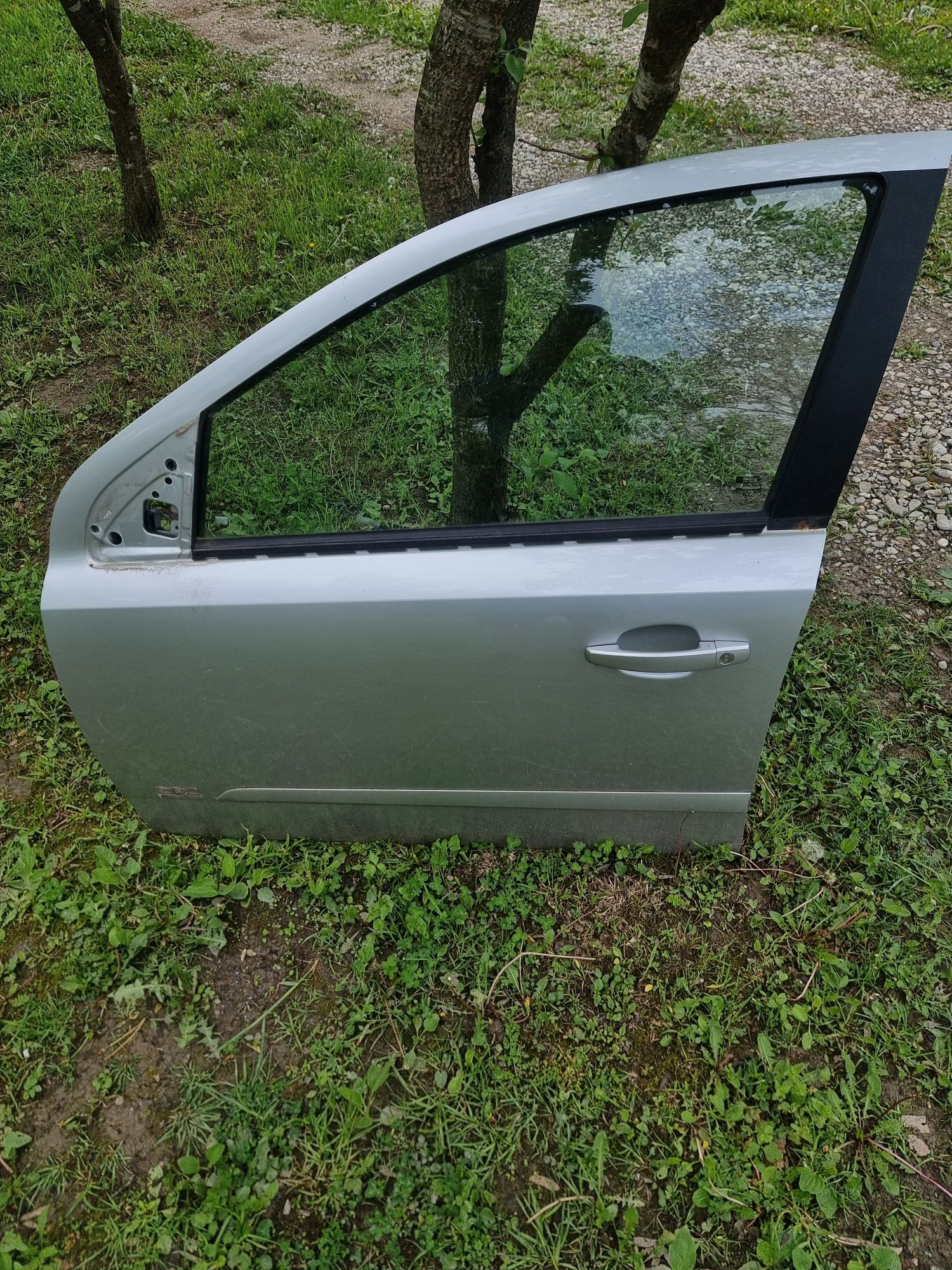 Usa stanga fata, dreapta fata, stanga spate stanga fata opel astra h