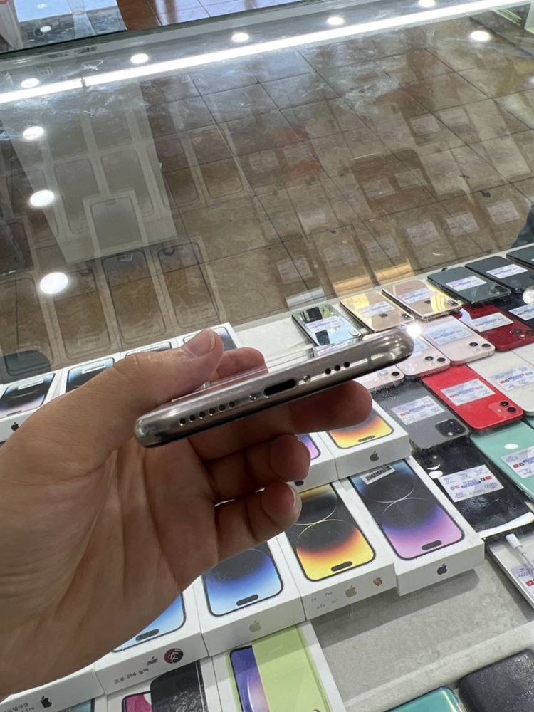 Iphone XS в идеальном состоянии (обмен)