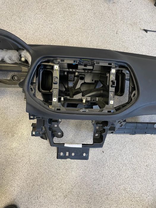 Plansa bord jeep compass