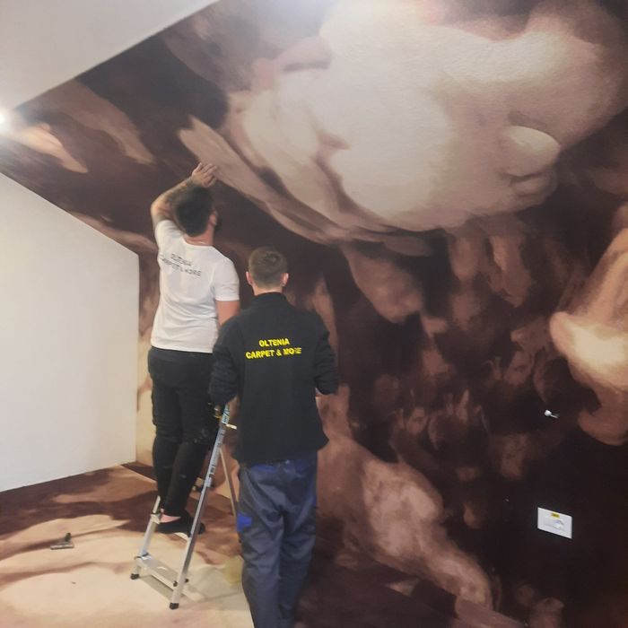 Montaj profesional de mocheta ,cât și curățat profesional