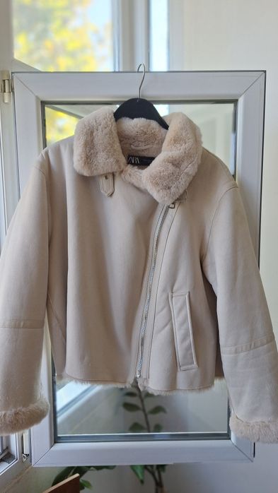 Зимно дамско яке ZARA